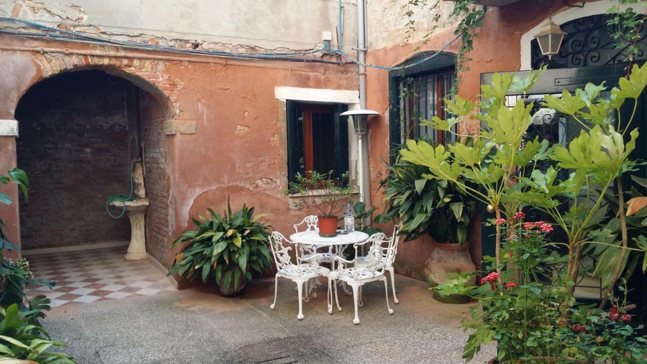 Residenza Ofelia Veneza Exterior foto